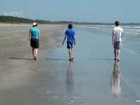 29822CrLe - Vacation at Kiawah Island, SC - On the beach with Beth, Mom, Dan - Andy   Each New Day A Miracle  [  Understanding the Bible   |   Poetry   |   Story  ]- by Pete Rhebergen